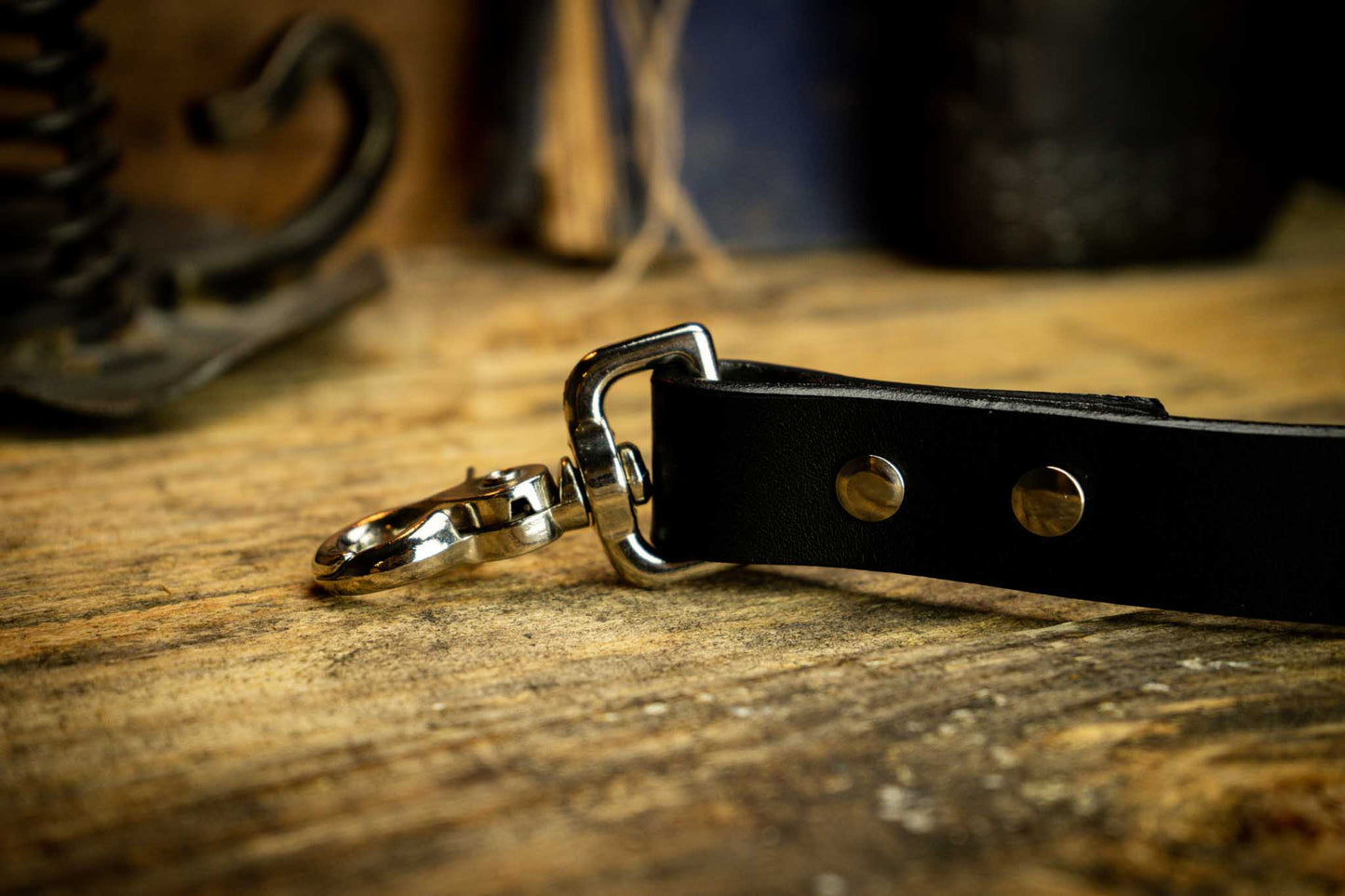 black dog leash with silver accents